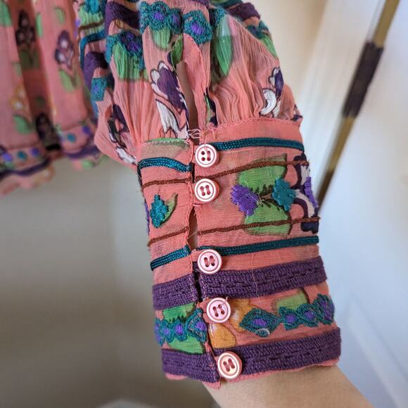 Anitk Batik Mia Embroidered Long Sleeve Blouse size M Medium - Picture 3 of 8